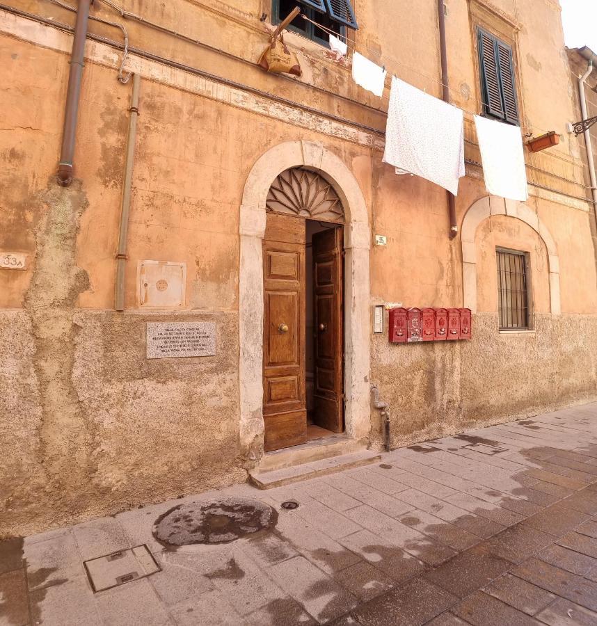 Appartamento Onda Blu - Bilocale Con Aria Condizionata A Due Passi Dal Castello E Dal Torrione E Rivellino Piombino Esterno foto